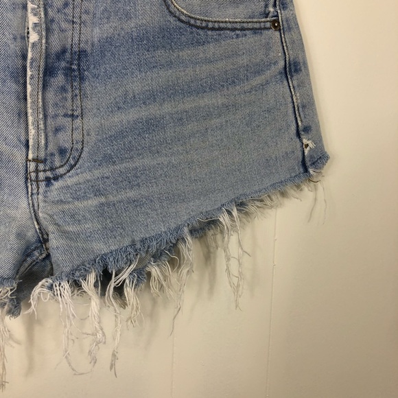 Vintage Levi’s 501 Button Fly Frayed Hem Shorts Sz 32 - Picture 9 of 11